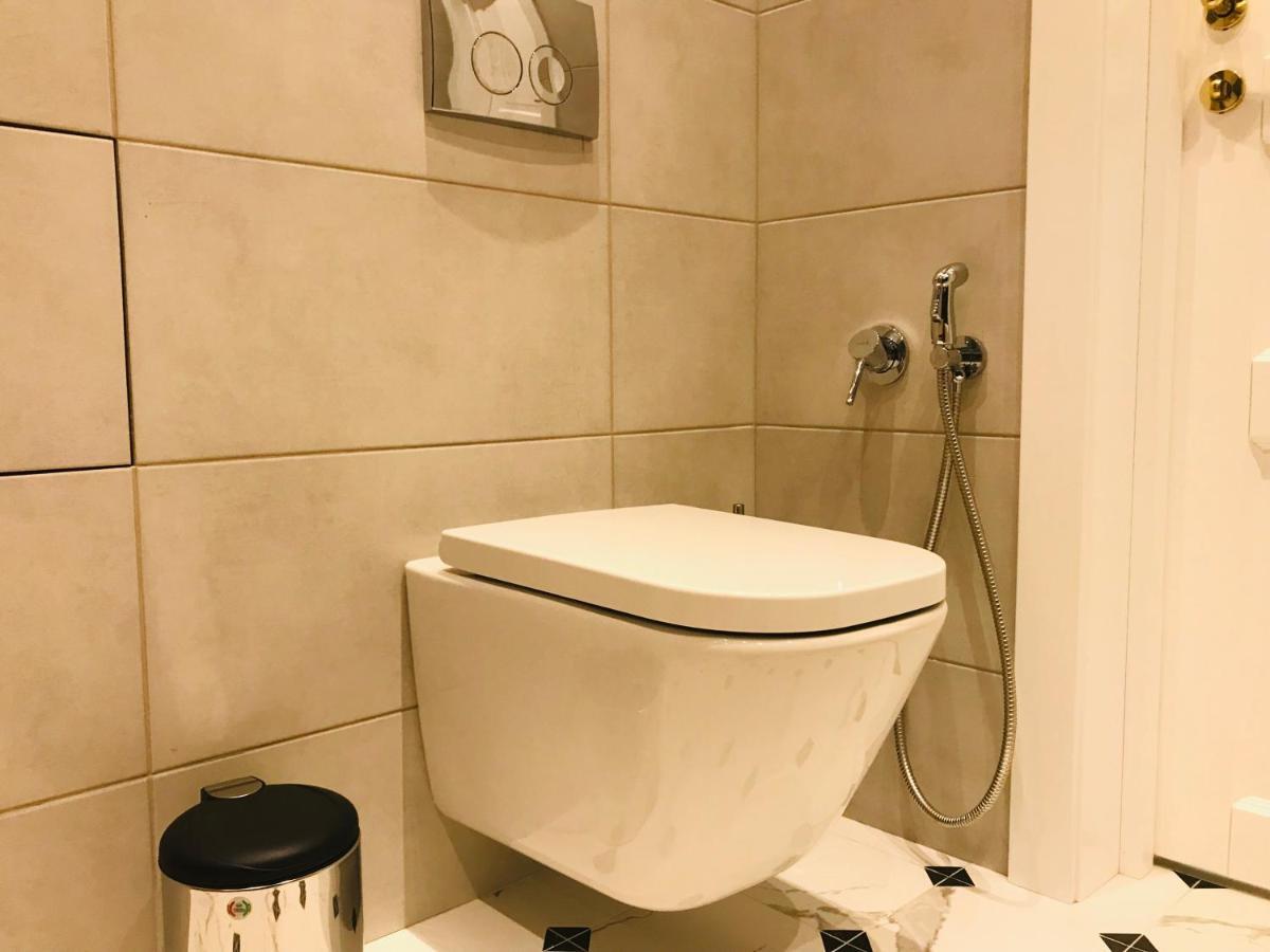 *Luxury Apartment In The City Center* 基輔 外观 照片