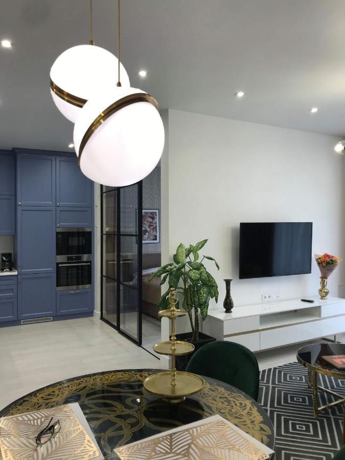 *Luxury Apartment In The City Center* 基輔 外观 照片